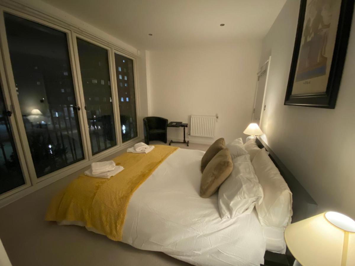 Apartment Royal Docks By Wshomesgroup
