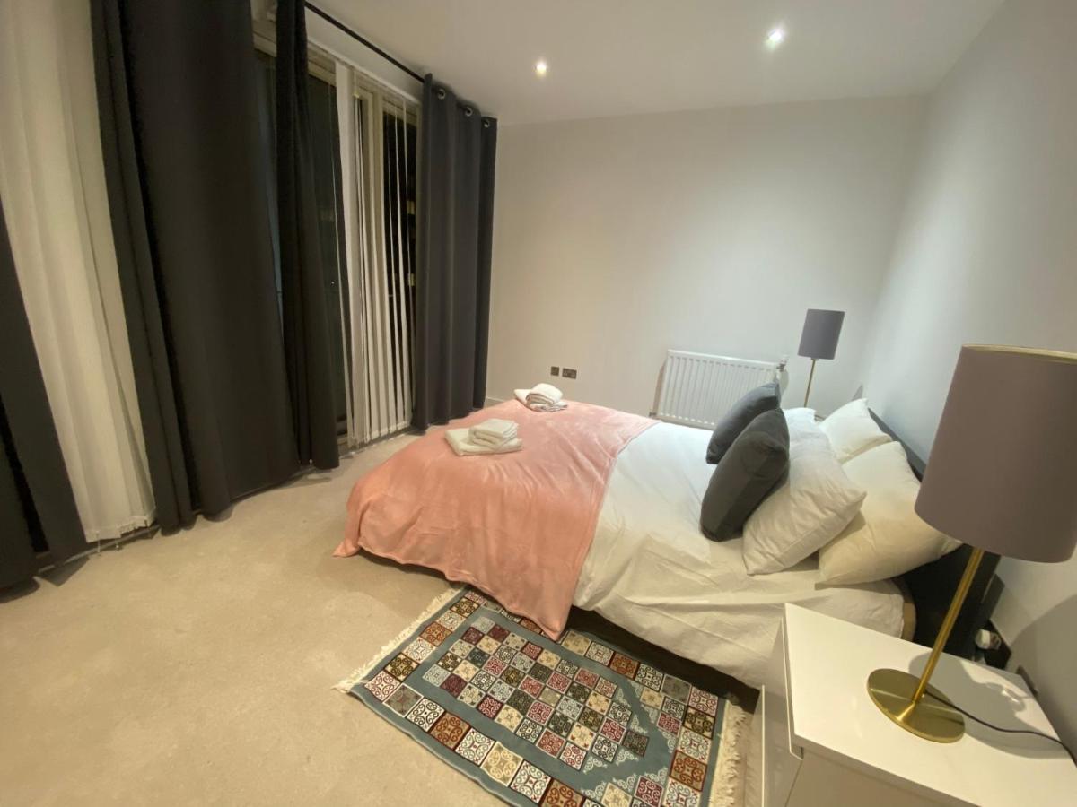 Apartment Royal Docks By Wshomesgroup
