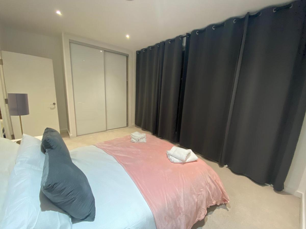 Royal Docks By Wshomesgroup Apartment *