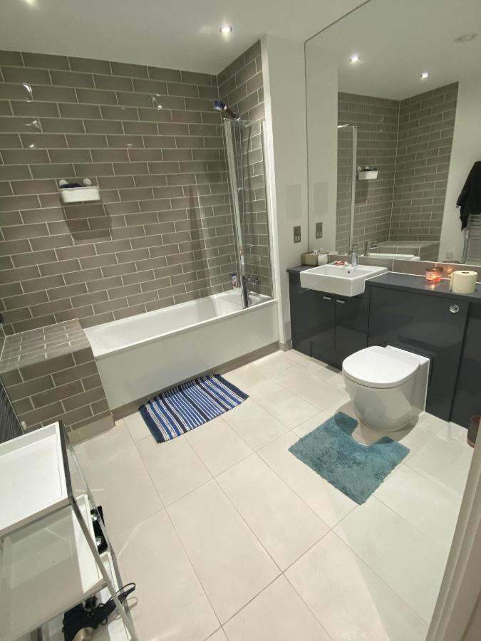 Royal Docks By Wshomesgroup *